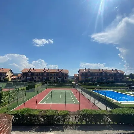 Nuria * Комильяс